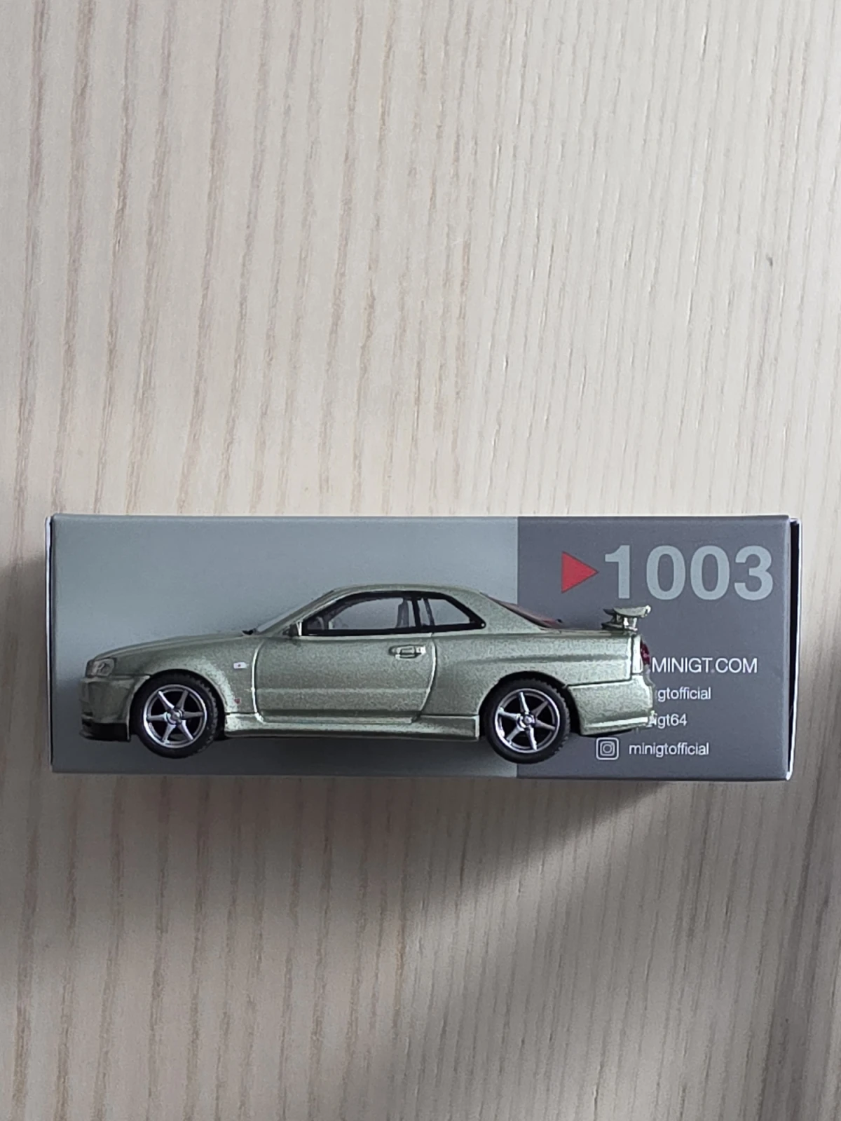 2025 Nissan Skyline GT-R (R34) V-Spec II Nür Millenium Jade: No Package: Image 4