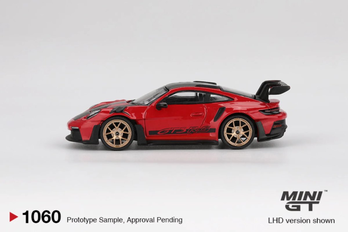 2025 Porsche 911 GT3 RS Weissach PackageGuards Red Red: No Package: Image 3