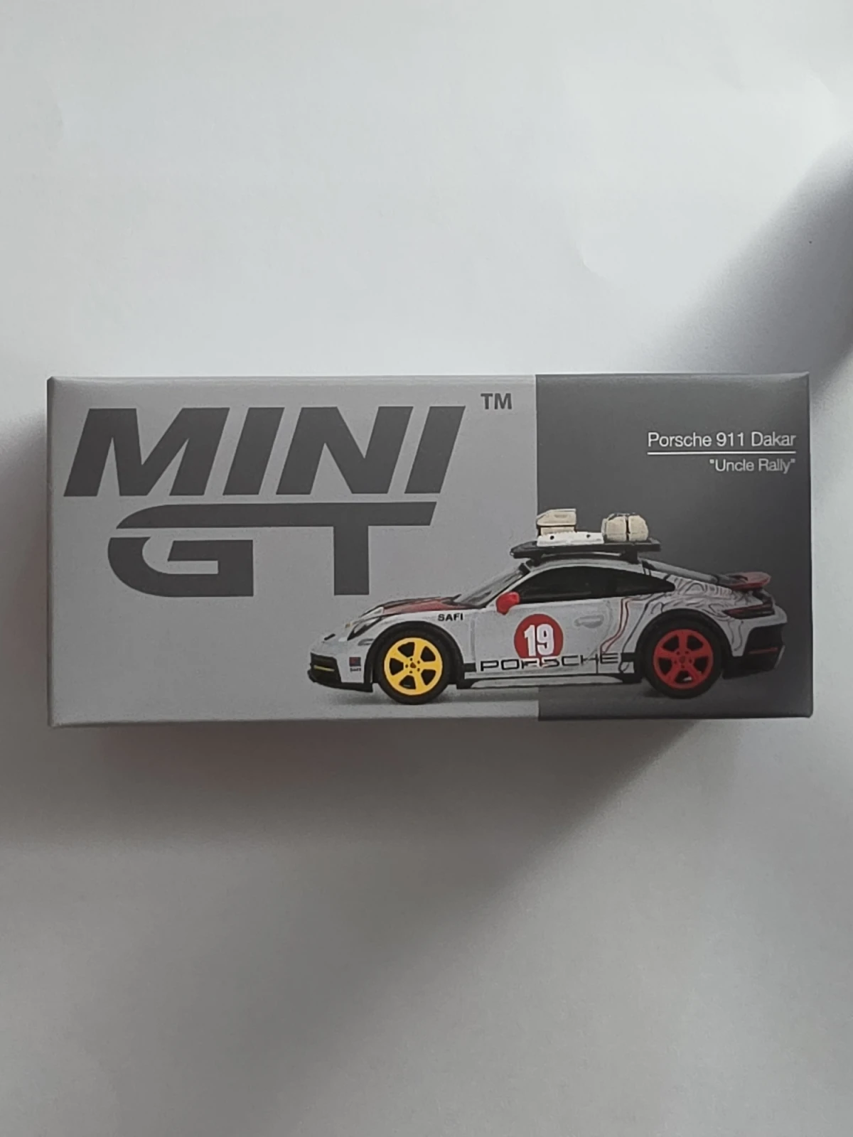 2025 Porsche 911 Dakar “Mr. Darkar”: Box: Image 3