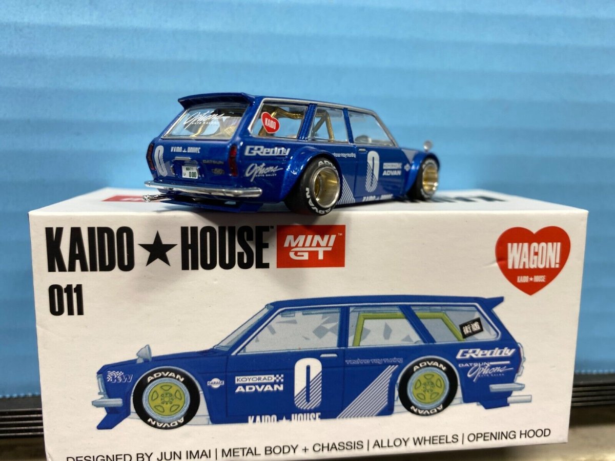 2022 Datsun KAIDO 510 Wagon Blue Blue: Image 2