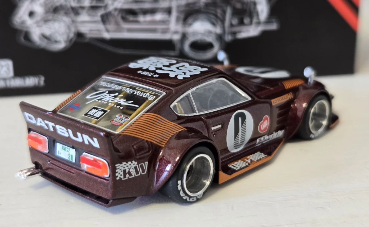 2022 Datsun KAIDO Fairlady Z Dark Red Red: No Package: Image 3