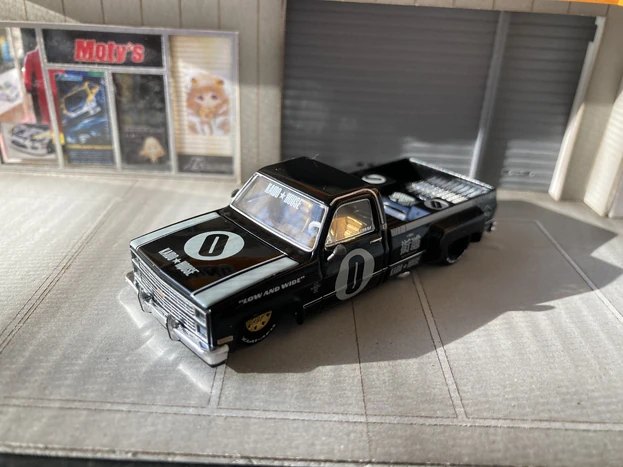 Hot Wheels Chevrolet Silverado Dually KAIDO V1 Black Limited