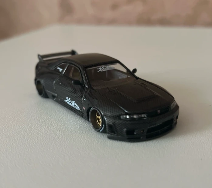 2024 Nissan Skyline GT-R (R33) Active Carbon R Grey: No Package: Image 3