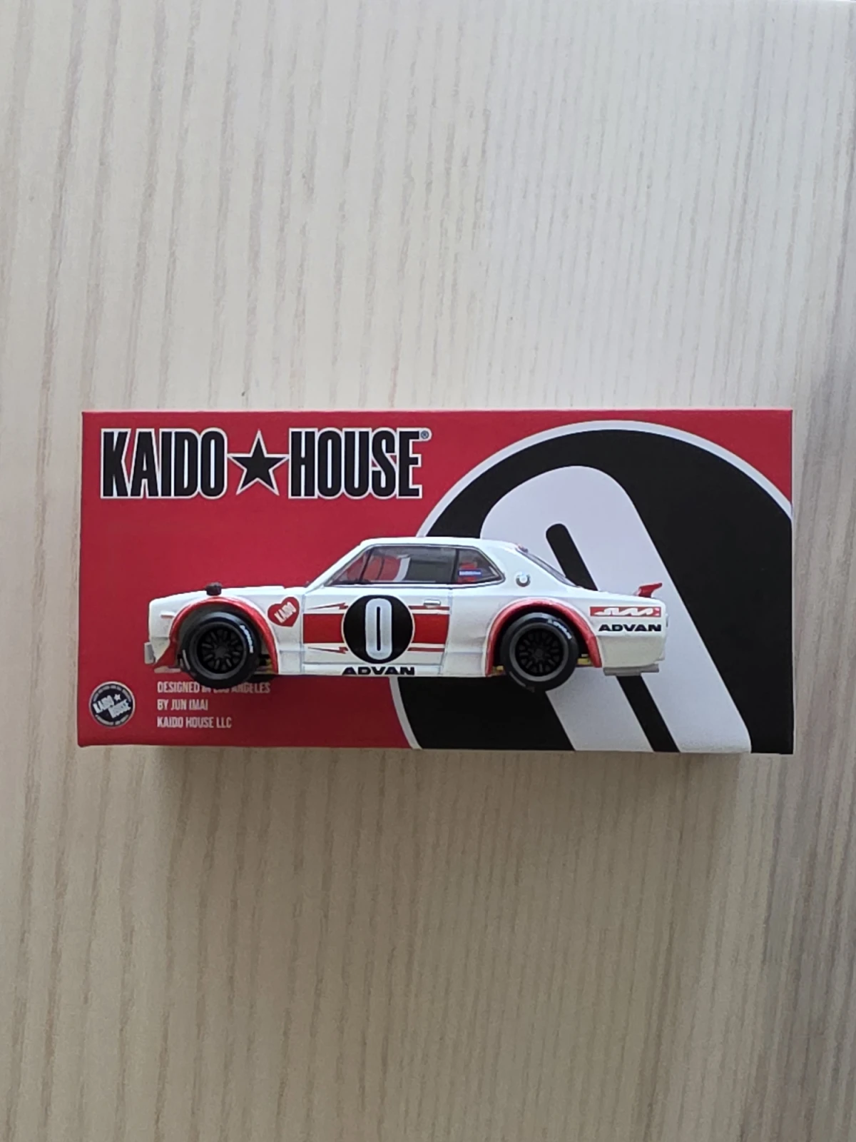 2025 Nissan Skyline 2000GT-R (KPGC 10) Kaido Works V2 White: No Package: Image 5