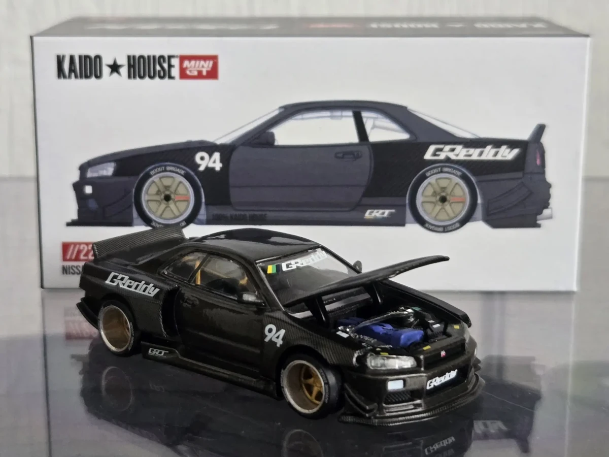 2025 Nissan Skyline GT-R (R34) Kaido Works GReddy V2 Silver: No Package: Image 5