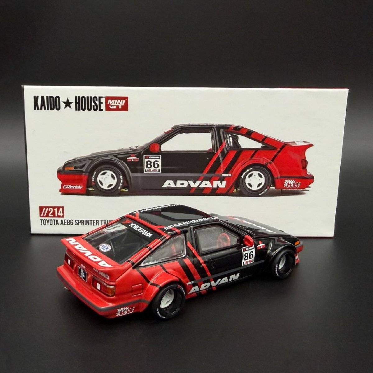 2026 Toyota AE86 Sprinter Trueno Kaido Advan Black: Image 2