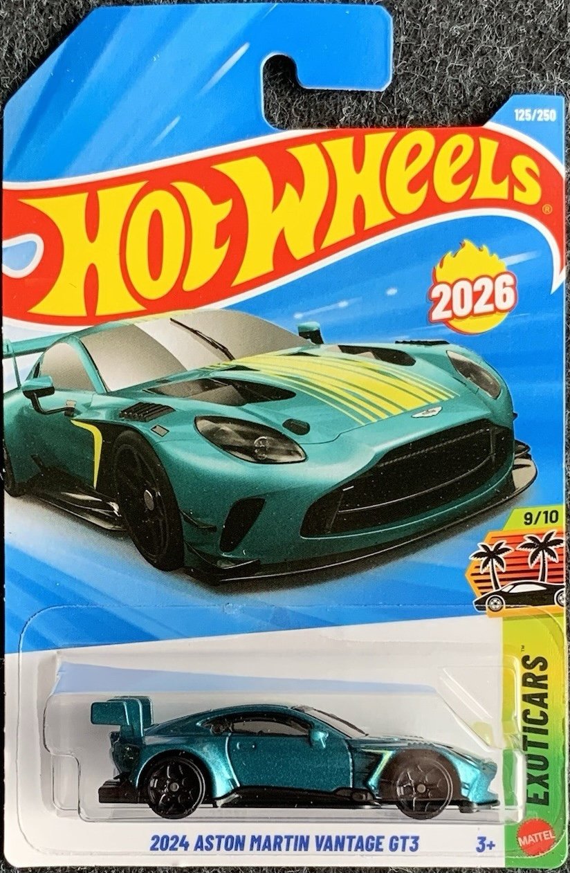 Hot Wheels 2024 Aston Martin Vantage GT3