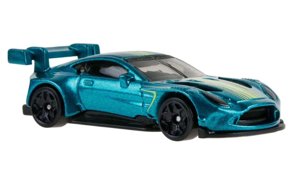 2026 2024 Aston Martin Vantage GT3 Green: No Package: Image 4