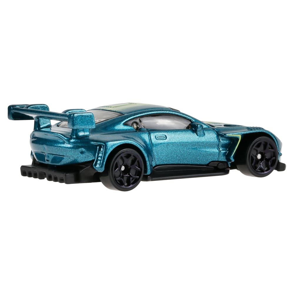 2026 2024 Aston Martin Vantage GT3 Green: Image 5