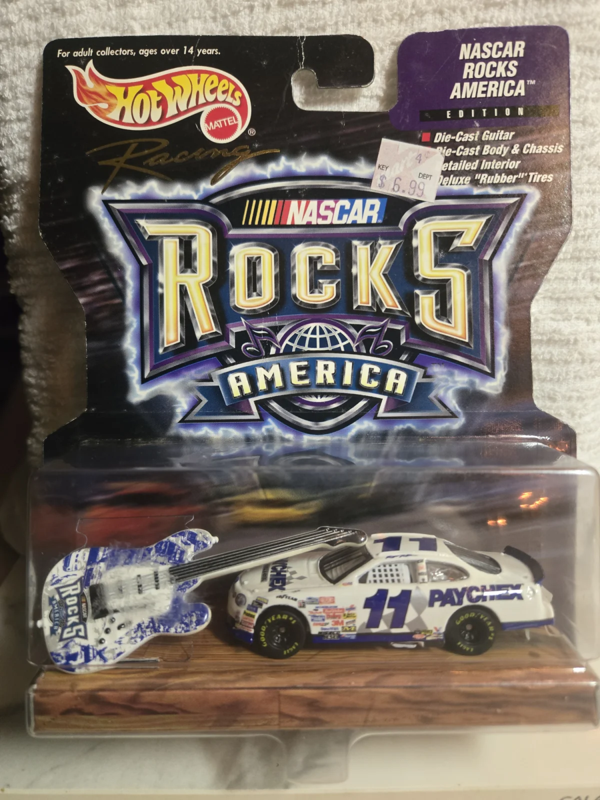 Hot Wheels Ford Taurus