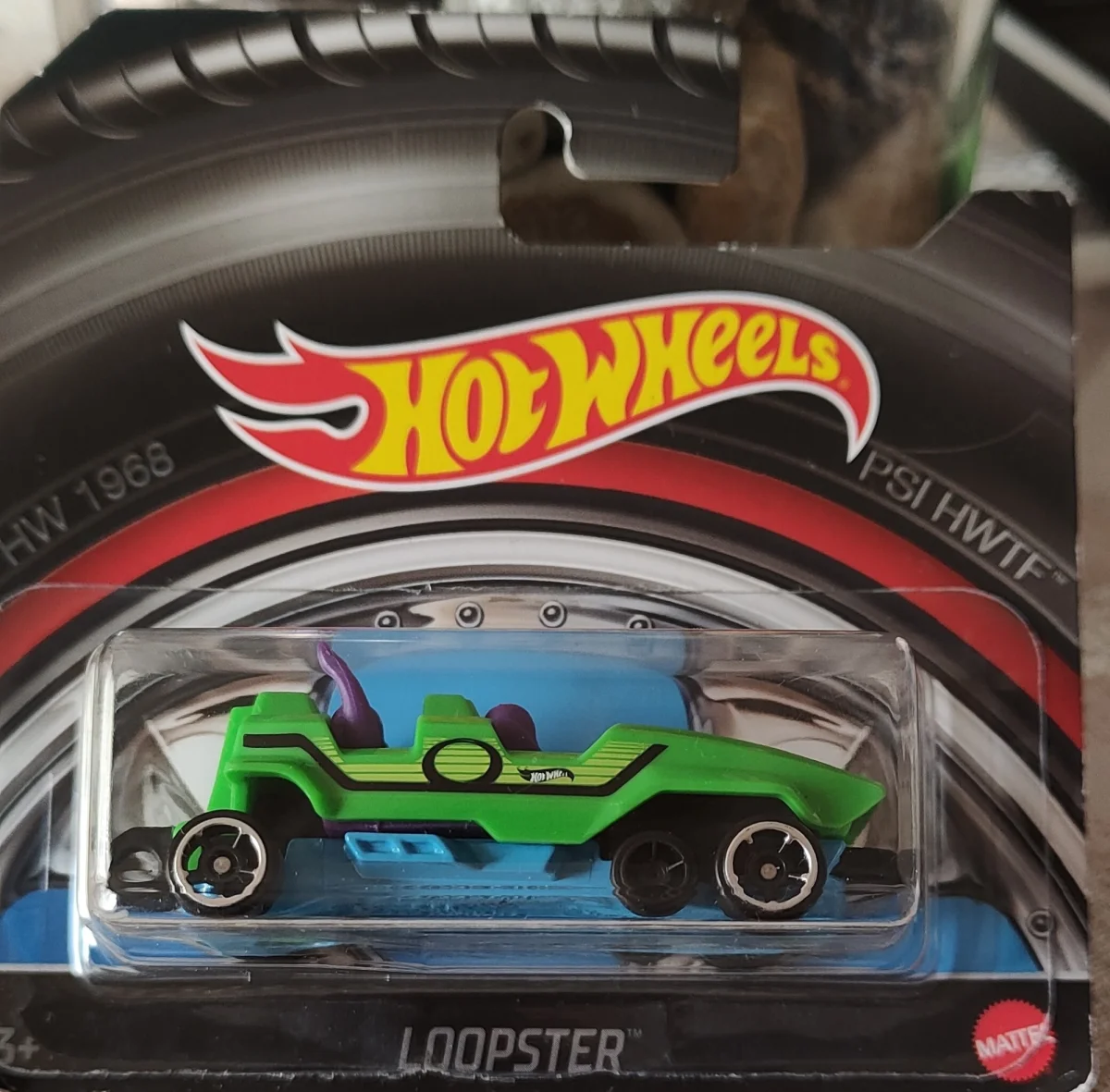 2021 Loopster Green: Image 2