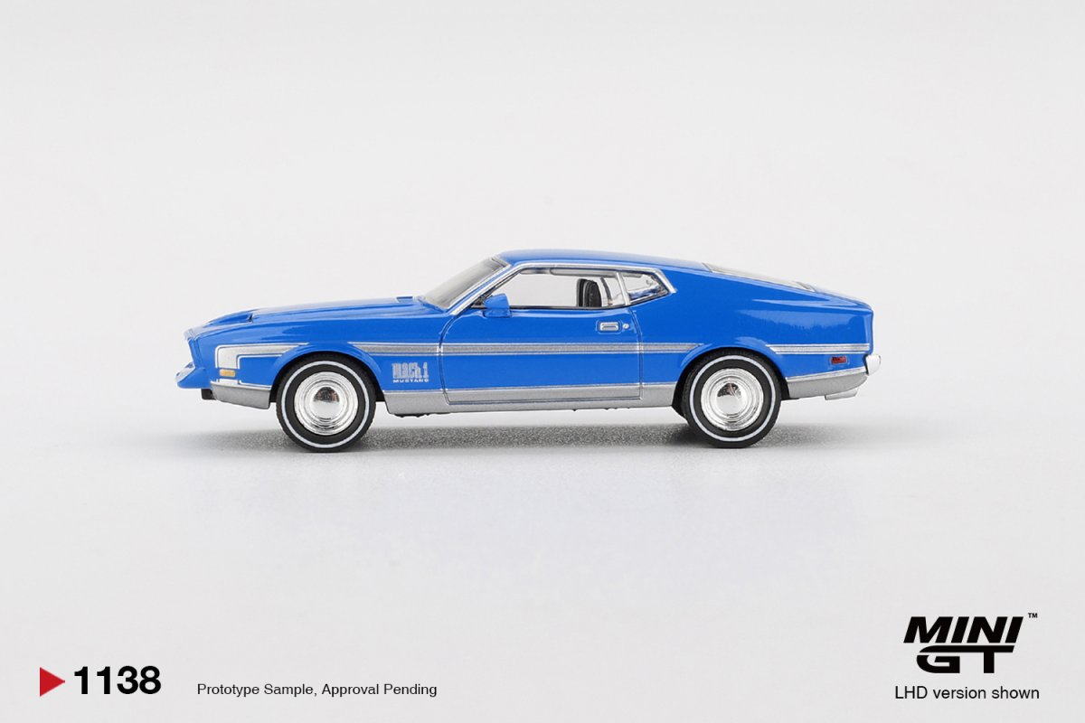 2026 Ford Mustang Mach 1 Blue: Image 2