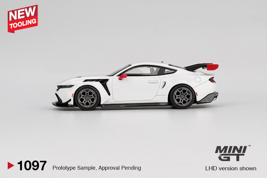 2026 Ford Mustang GTD Spirit of America White: Image 2