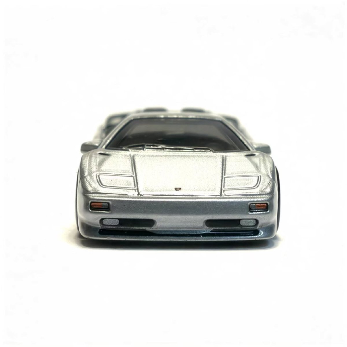 2026 1995 Lamborghini Diablo SV Silver: Image 7