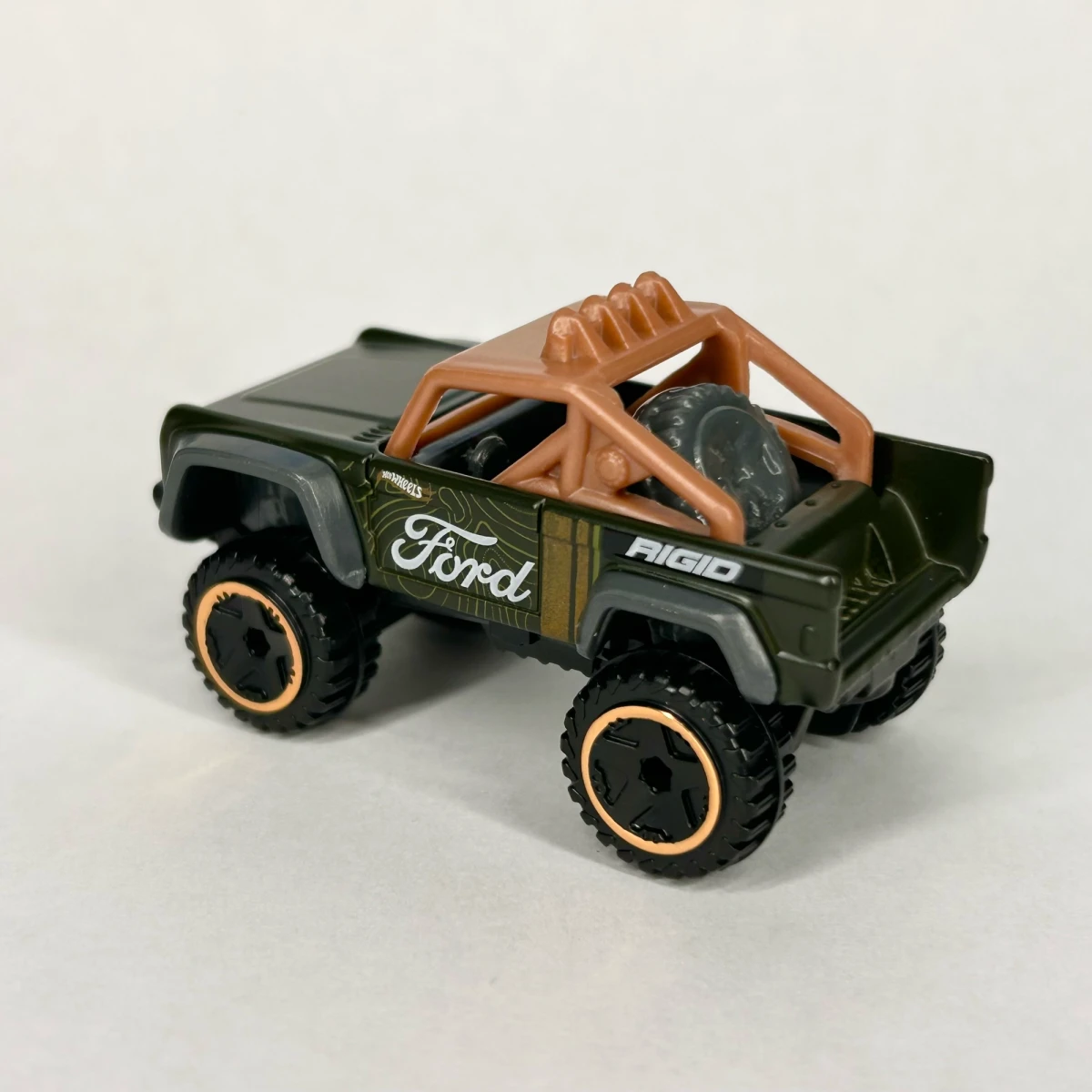 2026 Custom Ford Bronco Green: No Package: Image 2