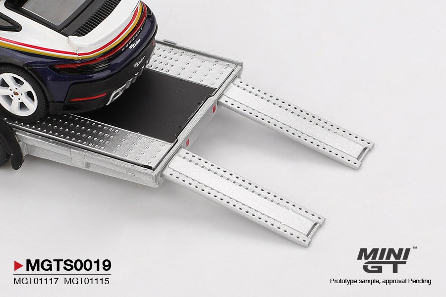 2025 Porsche Centrum Gelderland Roughroads Set: Image 4