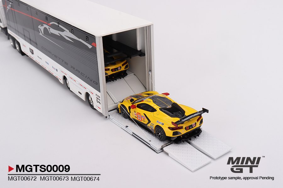 2024 Corvette Racing C8.R Racing Transporter Set: Image 3