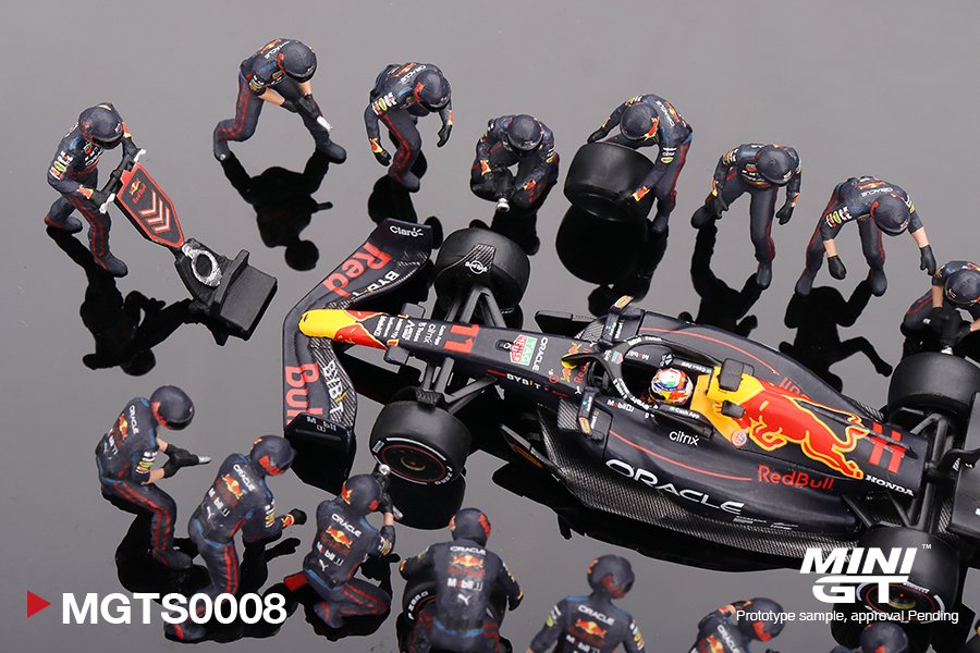 2023 Oracle Red Bull Racing RB18 #11 Sergio Pérez 2022 Abu Dhabi GP Pit Crew Set Blue: Image 3