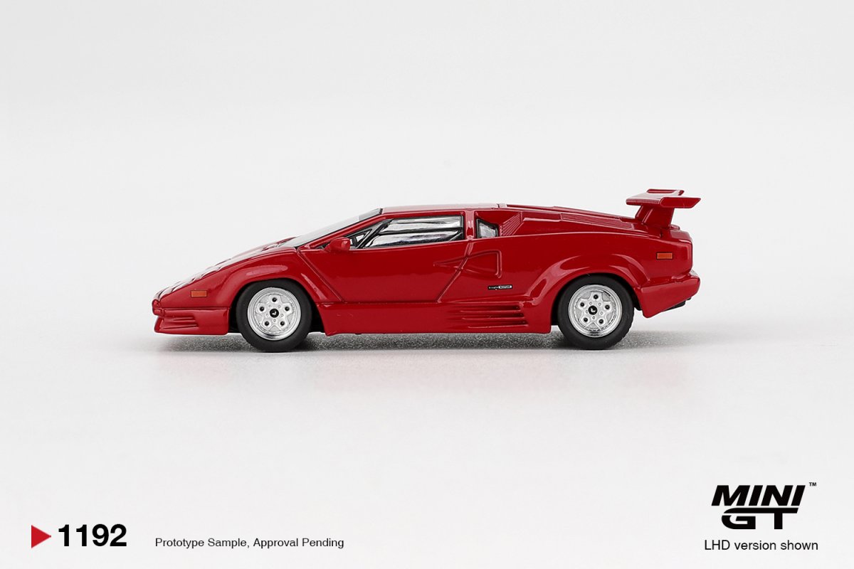 2026 Lamborghini Countach 25th Anniversary Red: Image 2