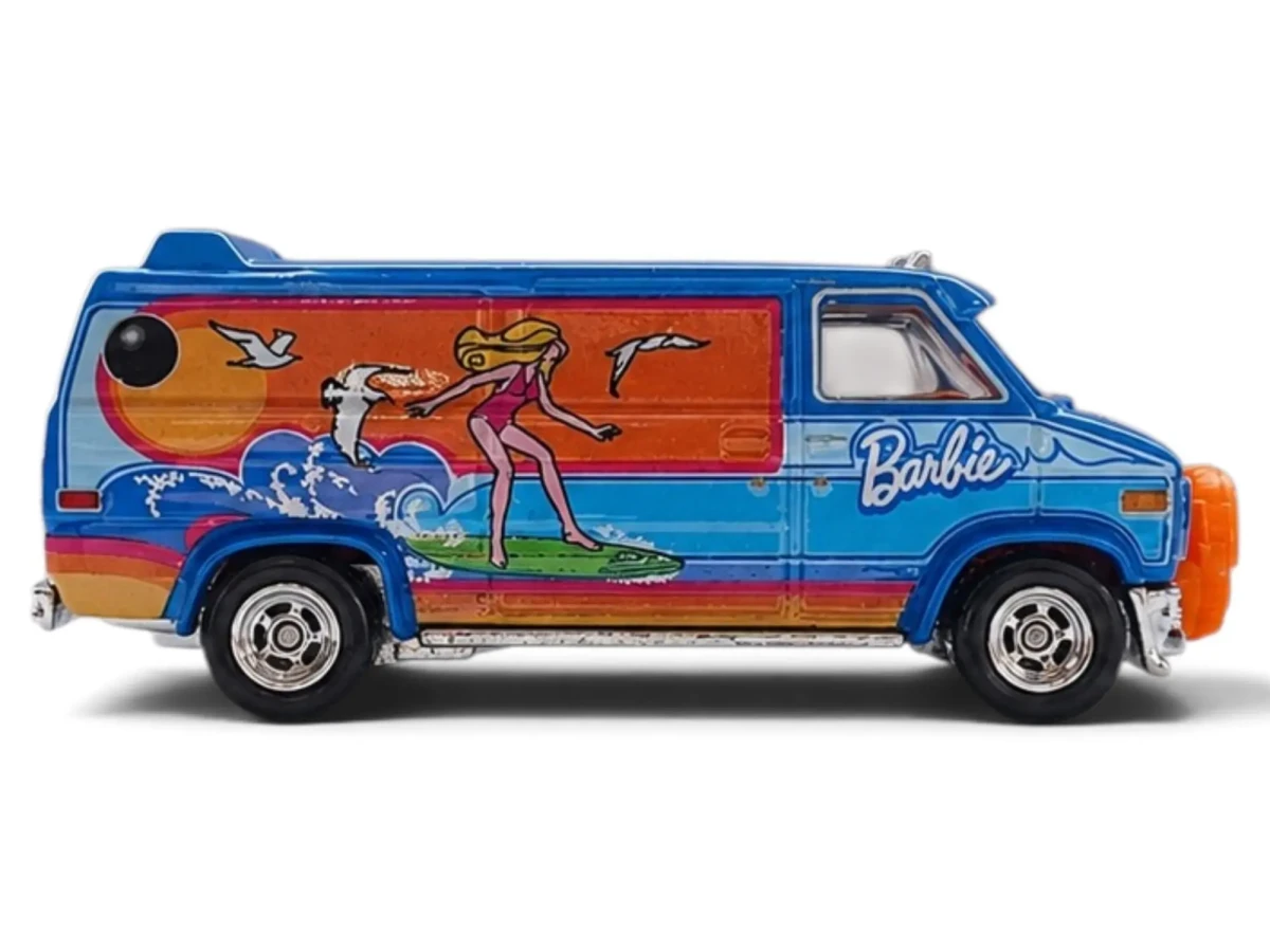 2026 Custom GMC Panel Van Blue: No Package: Image 7