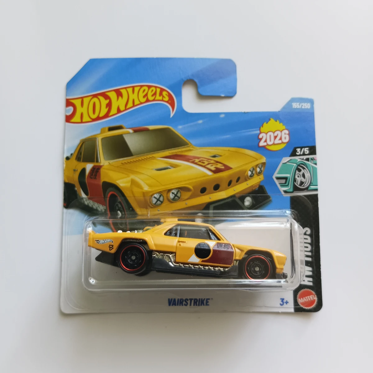 2026 Vairstrike Yellow: Short: Image 2