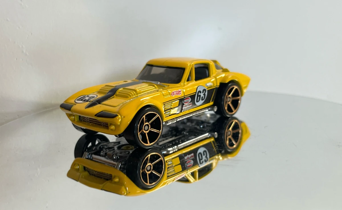 2010 Corvette Grand Sport Yellow: No Package: Image 2