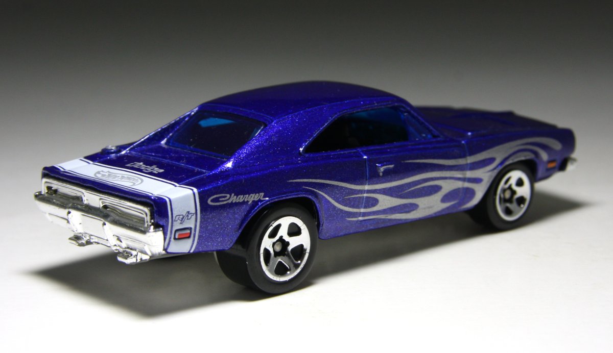 2005 69 Dodge Charger Blue: Image 2