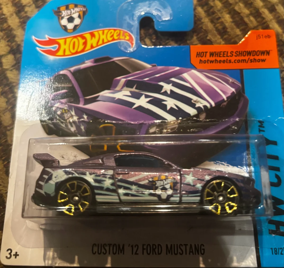 2014 Custom '12 Ford Mustang Purple: Short: Image 2