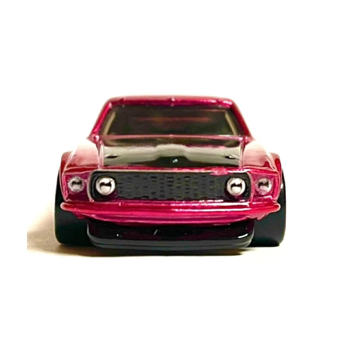 2026 69 Ford Mustang Boss 302 Pink: Image 8