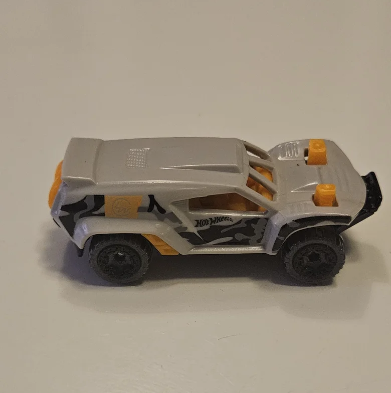 Hot Wheels Dune Crusher