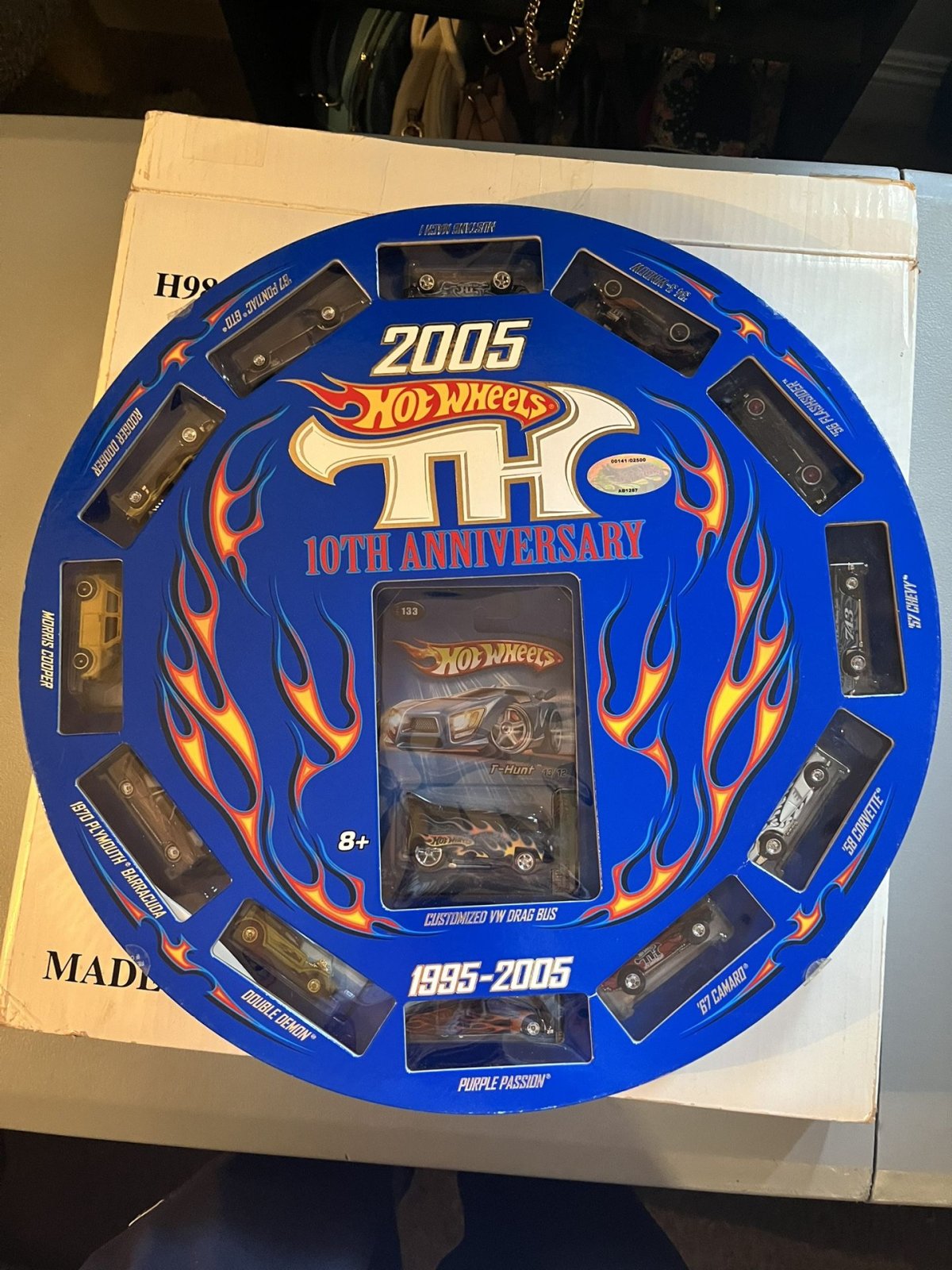 Hot Wheels Limited Edition 2005 Treasure Hunt Set