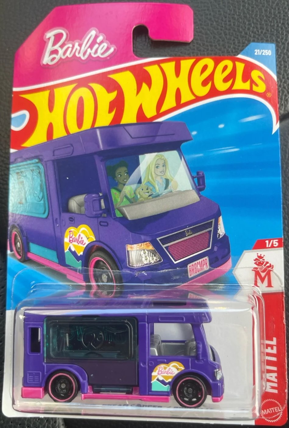 Hot Wheels Barbie Dream Camper