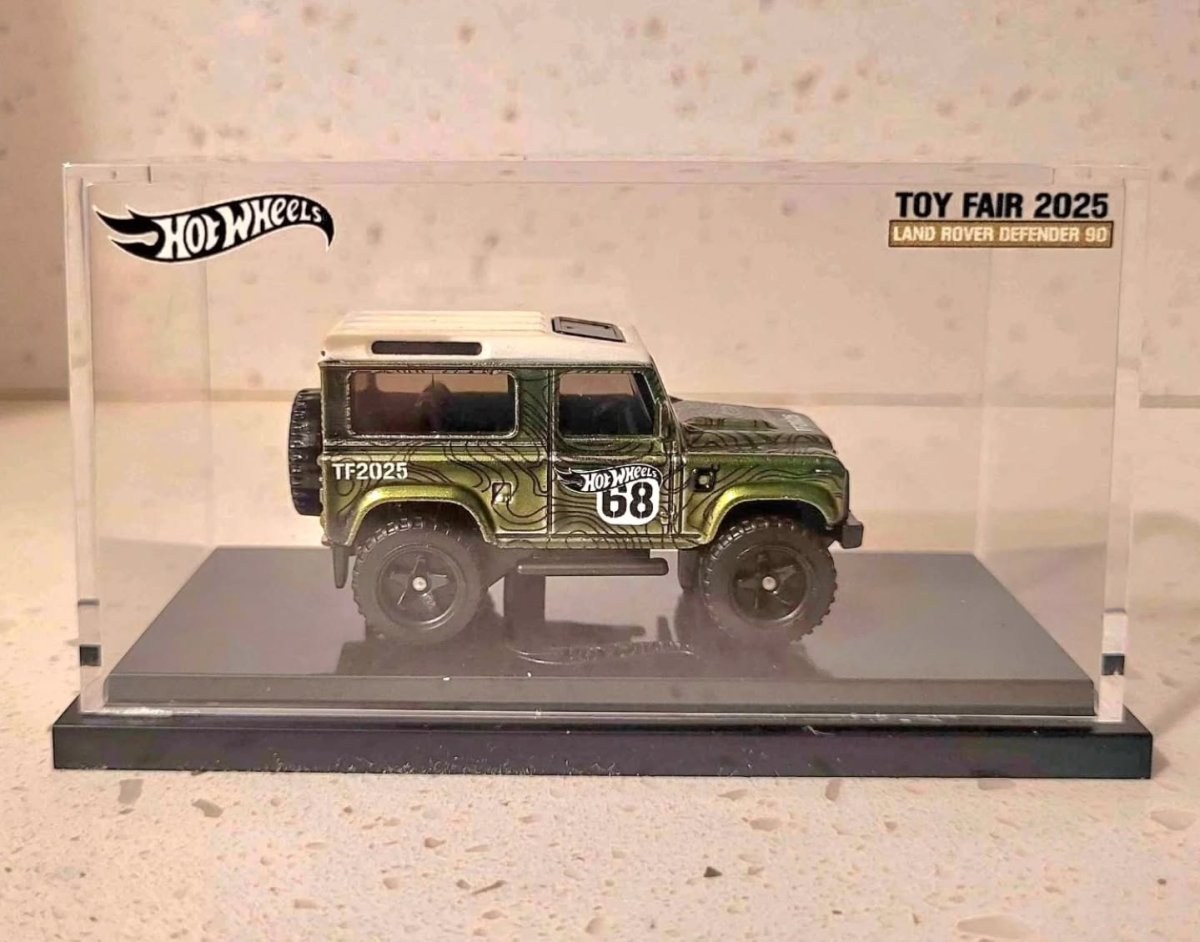 Hot Wheels Land Rover Defender 90