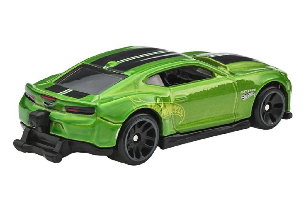 2026 2018 COPO Camaro SS Green: Image 2