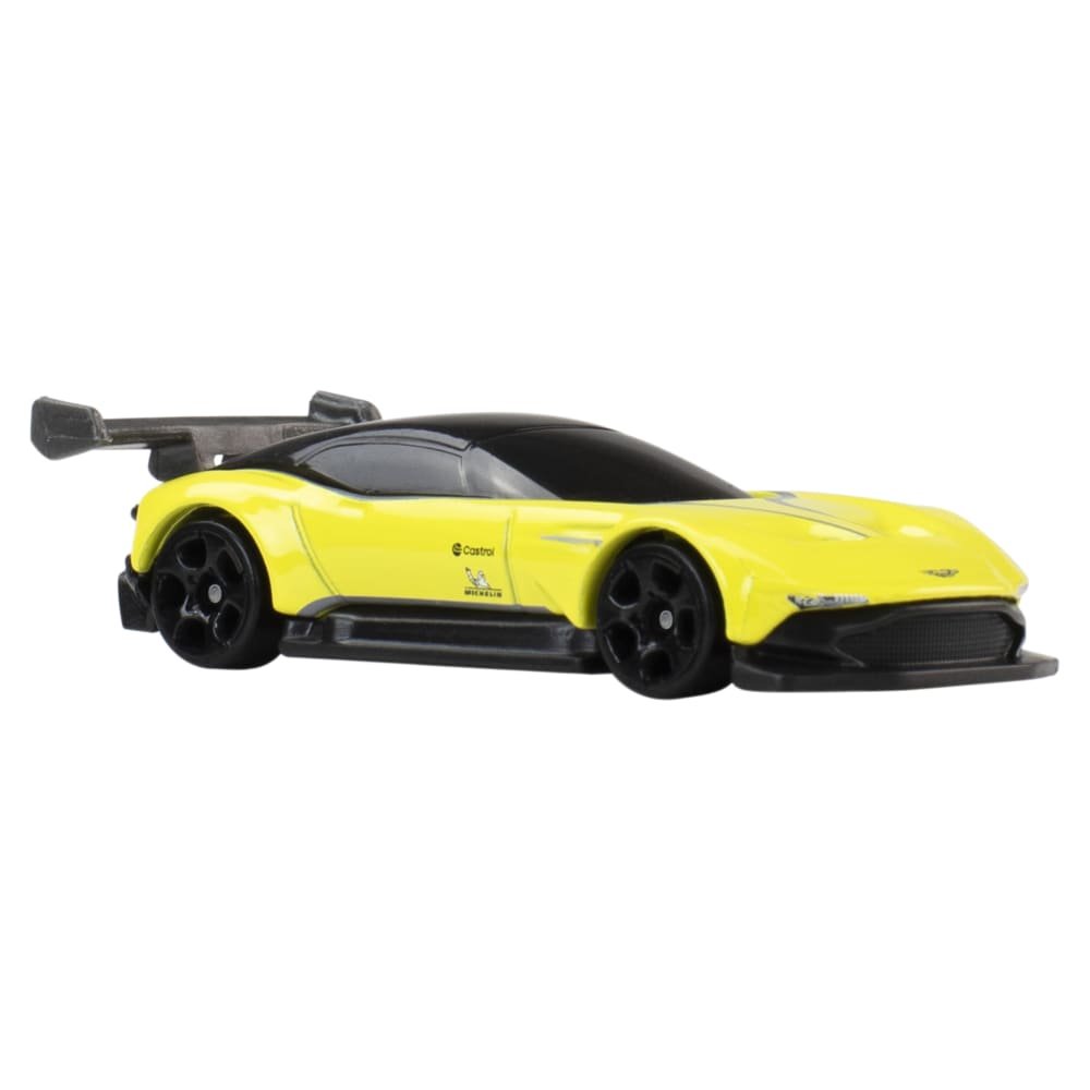 2026 Aston Martin Vulcan Yellow: Image 6
