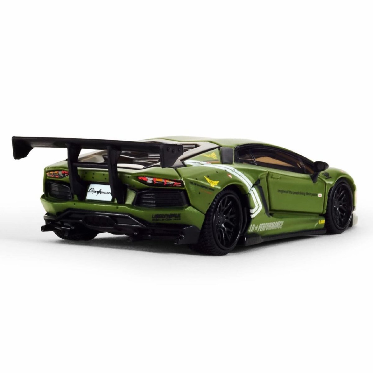 2026 LBWK Lamborghini Aventador LP 700-4 Green: Image 4