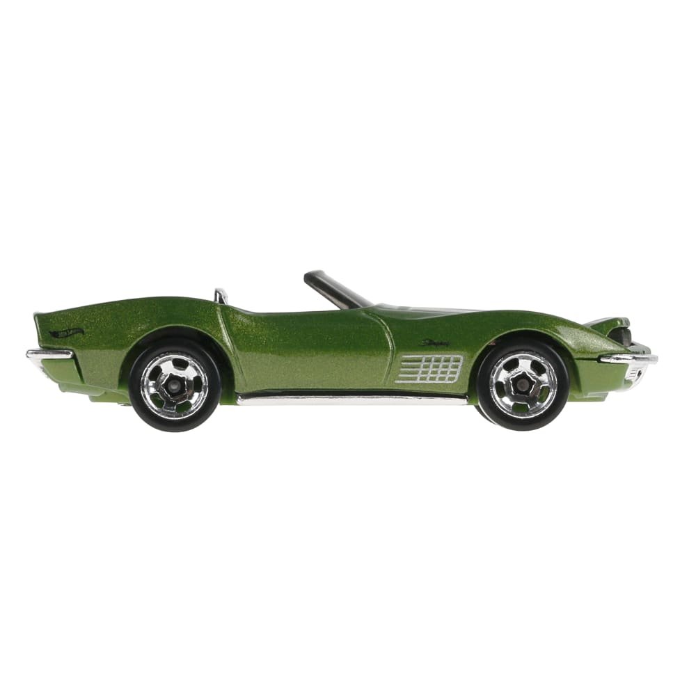 2026 72 Stingray Convertible Green: Image 3