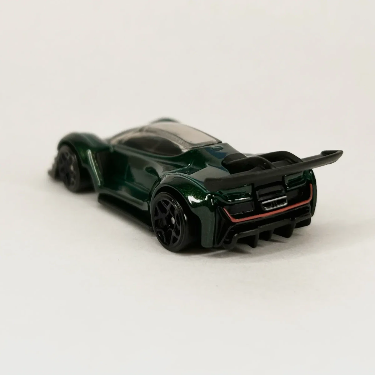 2026 Czinger 21C Green: No Package: Image 4