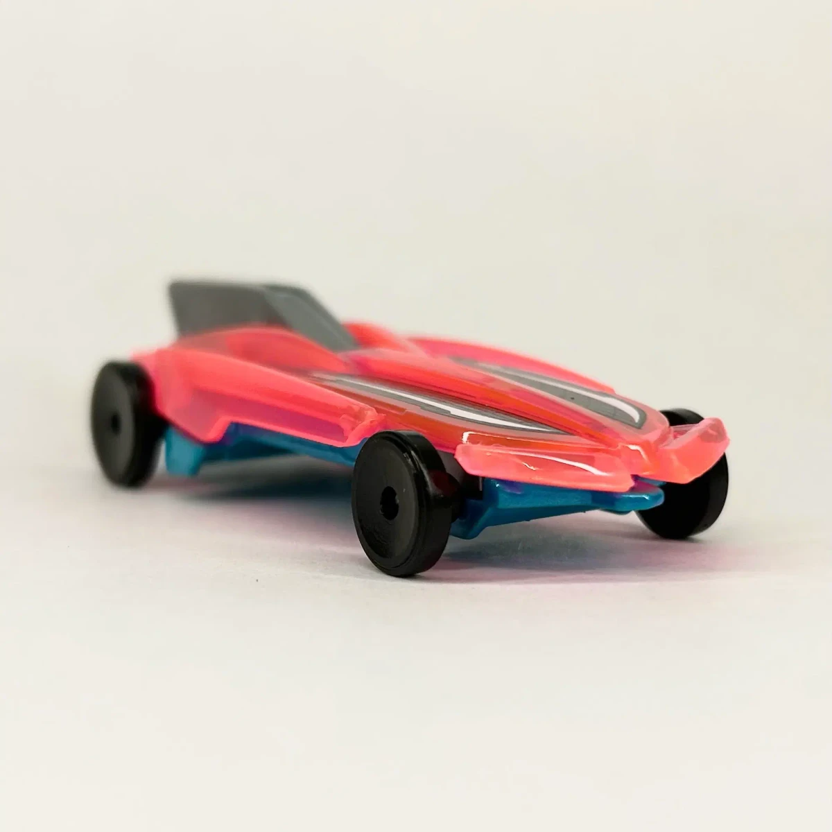 2026 HW Formula Solar Pink: No Package: Image 6