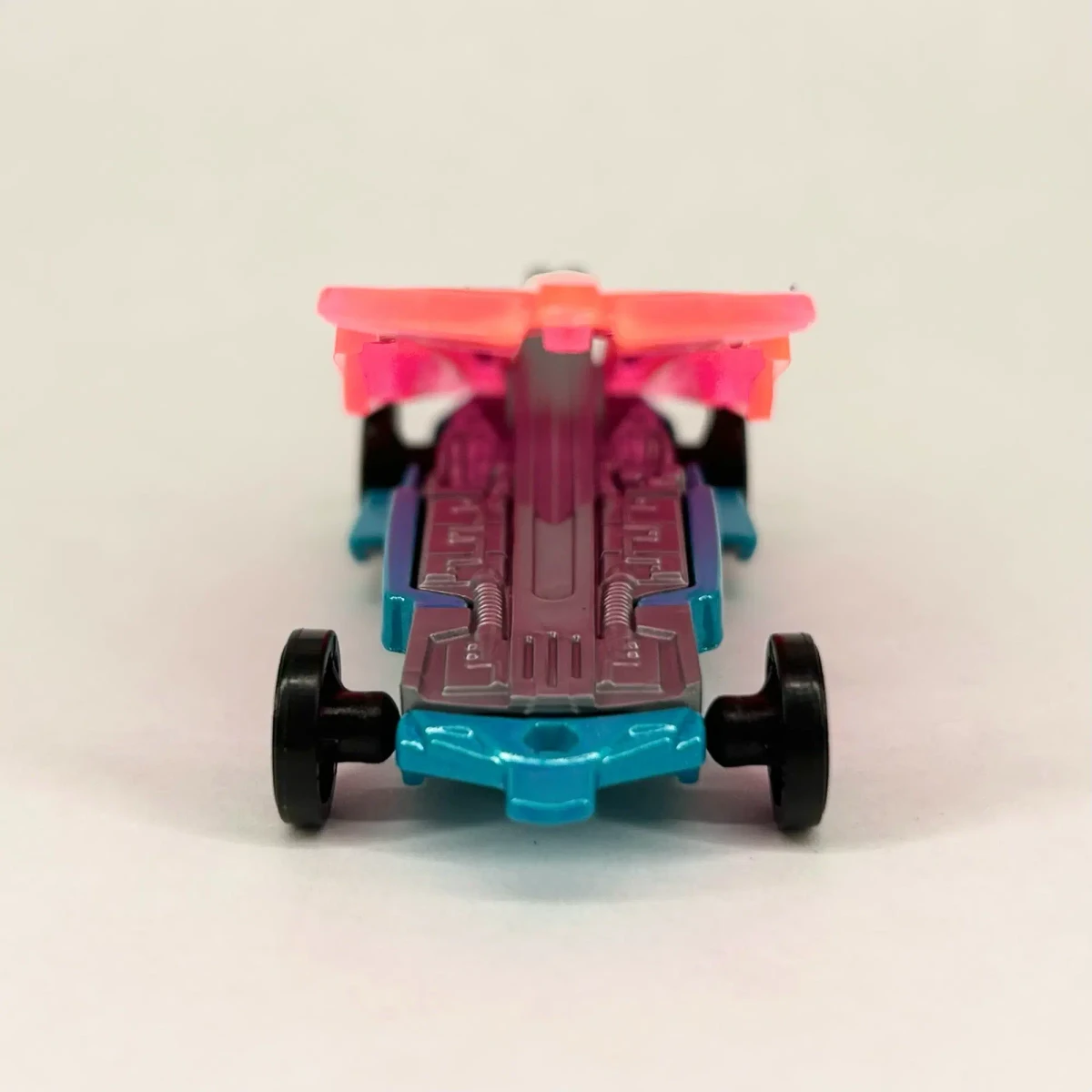 2026 HW Formula Solar Pink: No Package: Image 4