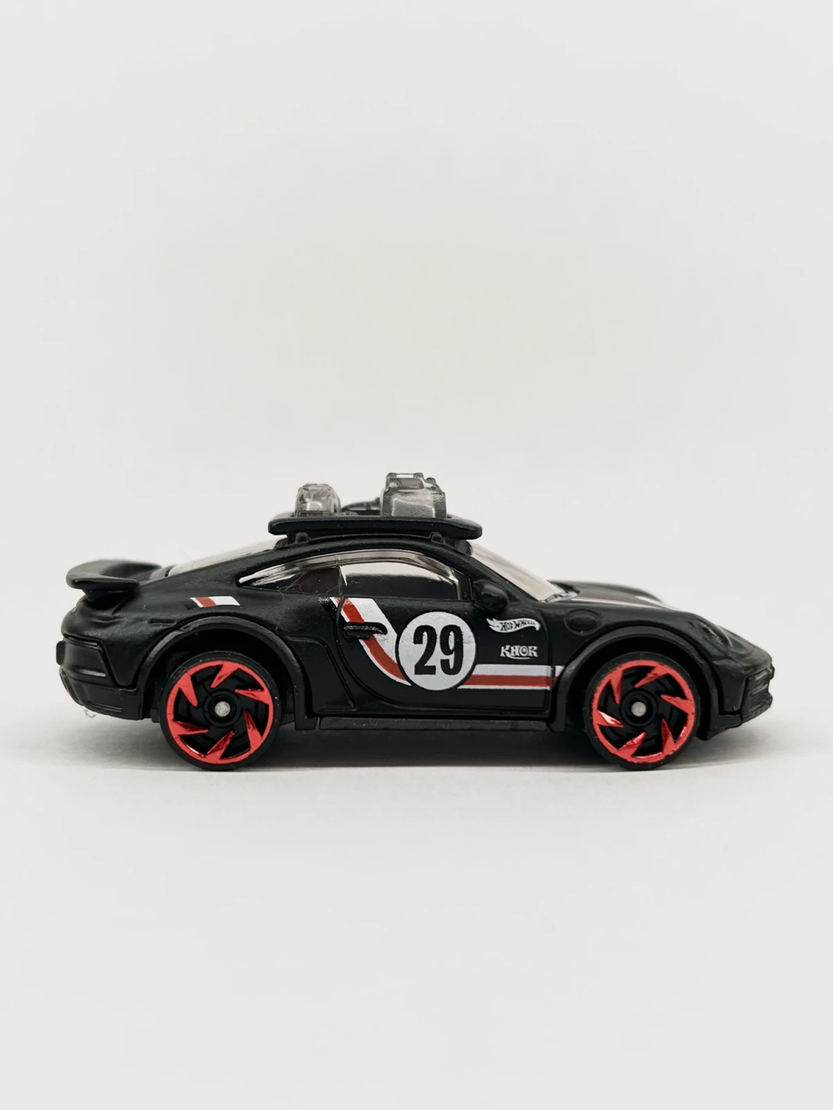 2026 Porsche 911 Rallye Black: No Package: Image 2