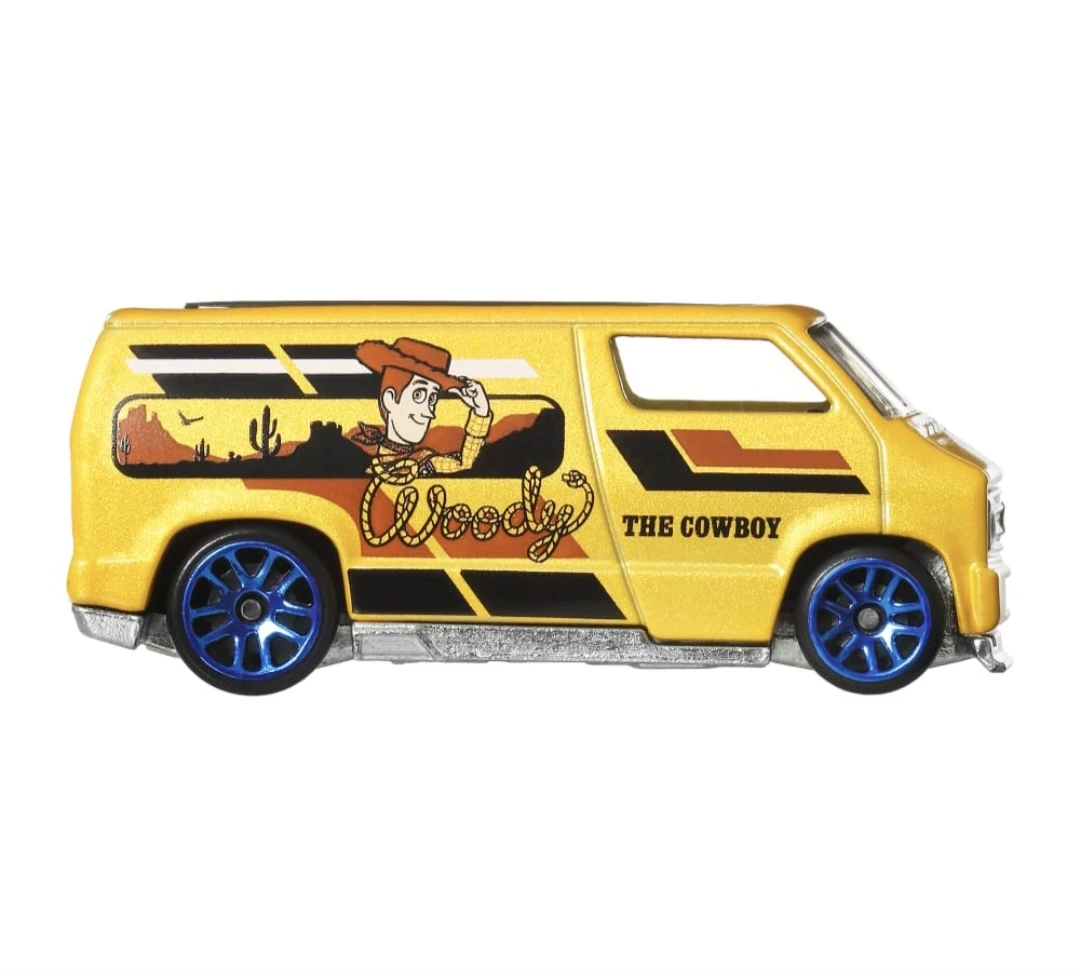2026 Custom '77 Dodge Van Yellow: Long (US): Image 3