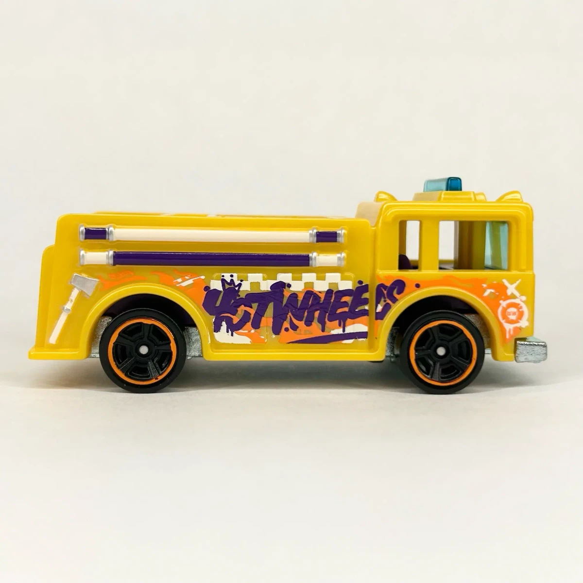 2026 Fire-Eater Yellow: No Package: Image 2