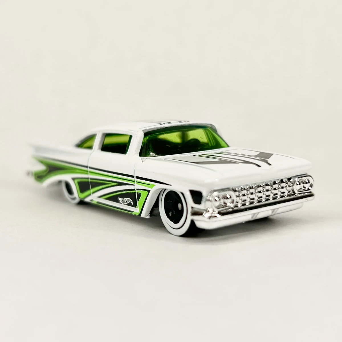 2026 59 Chevy Impala White: No Package: Image 5