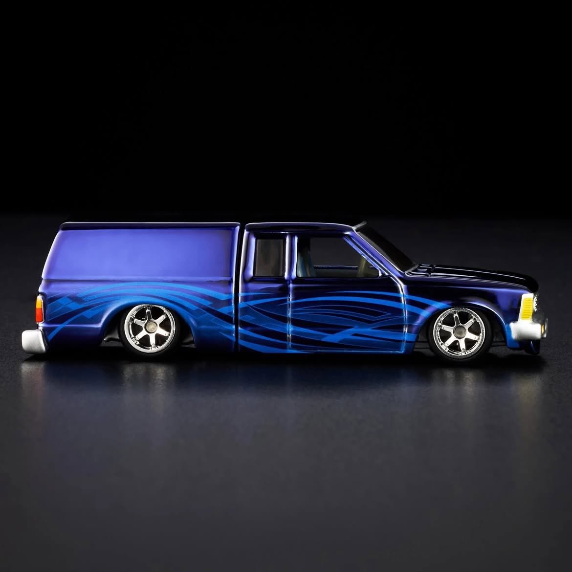 2026 1986 Nissan 720 King Cab Blue: Image 12