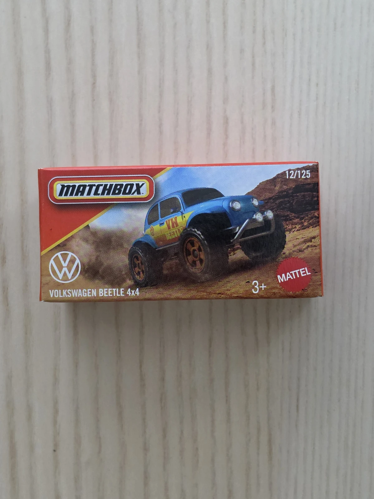 2025 Volkswagen Beetle 4x4 Blue: Box: Image 3