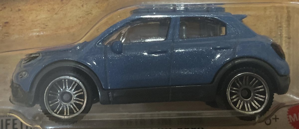 Hot Wheels 2016 Fiat 500X