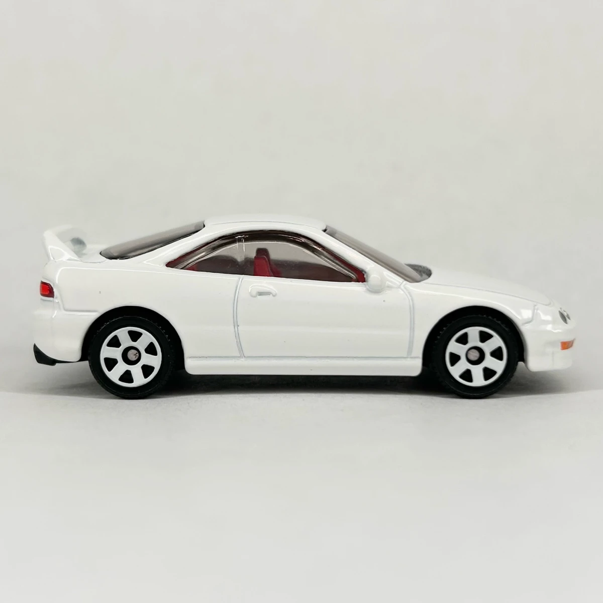 2025 1997 Acura Integra Type R White: No Package: Image 4
