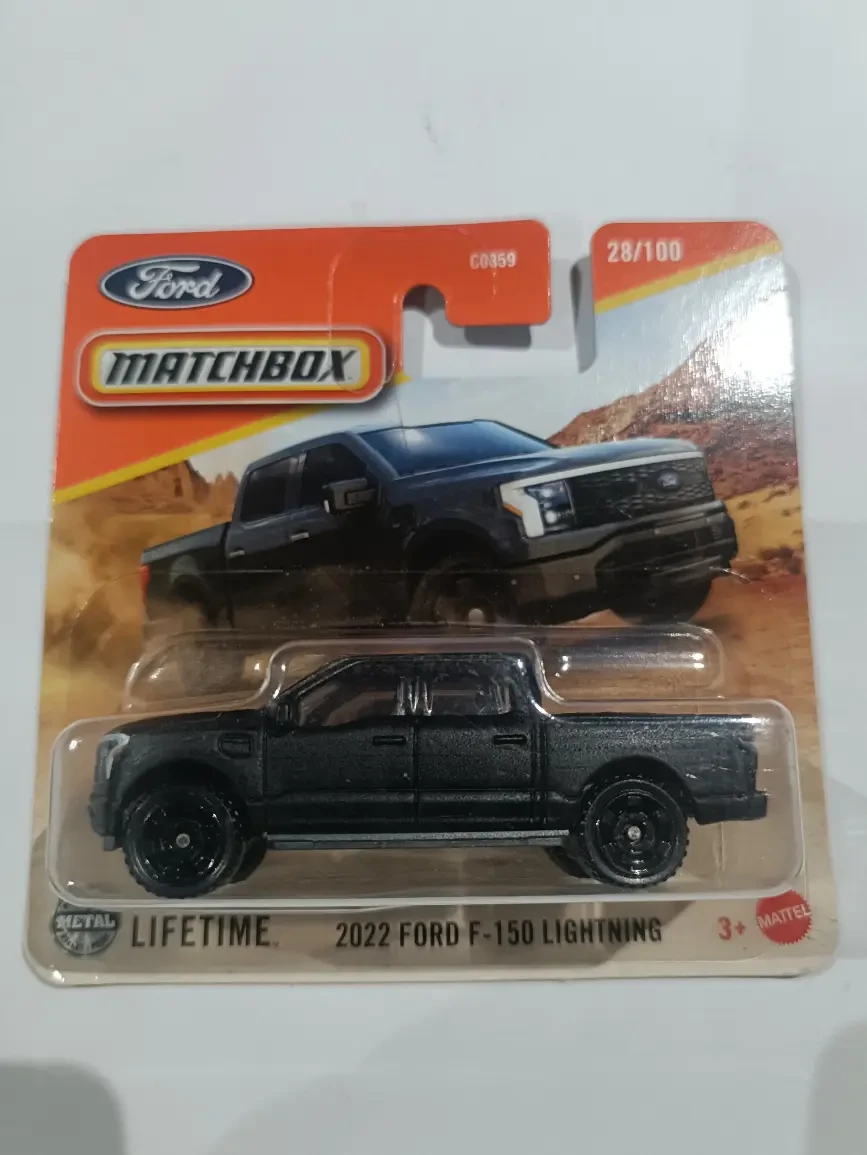 2024 2022 Ford F-150 Lightning Black: Short Card: Image 2