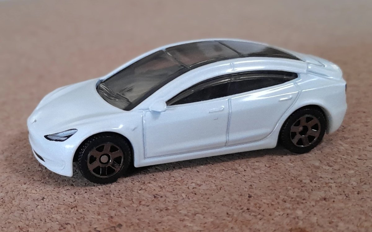 Hot Wheels Tesla Model 3